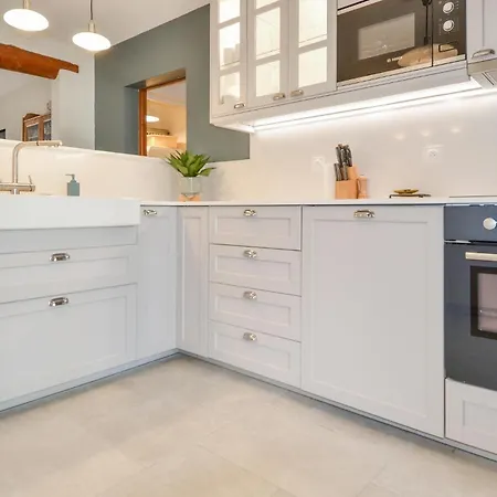 Ferienhaus Luxurious In Saint-Siffret
